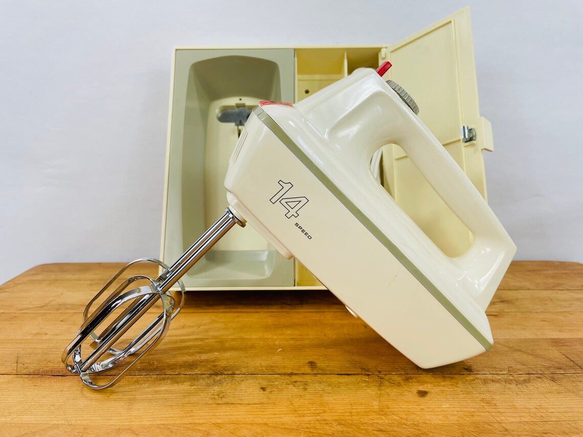 Vintage Working Sears Kenmore Hand Mixer in Wall Mount Storage Etsy