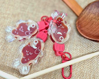 Portachiavi con ciondolo a forma di pesce liquido in salsa di soia