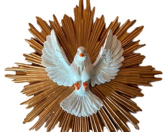 Holy Spirit Dove Pendant Sculpture 8&quot; Wall Mounted / Espiritu Santo para colgar en la Pared 8 pulgadas