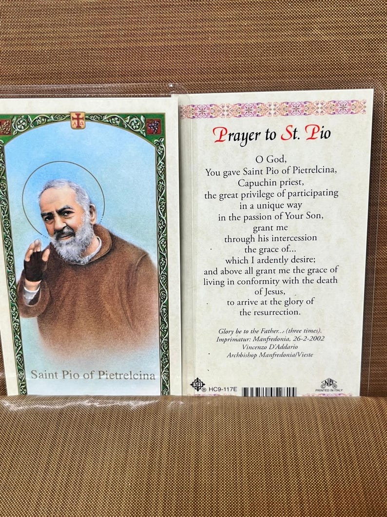 Prayer To Padre St Pio Prayer Cards | Oración a San Pio De Pietrelcina Laminated Cards | 2-Sided Holy Cards English