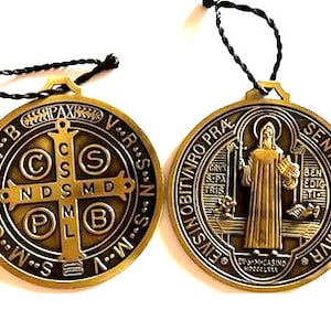 Saint Benedict Medal 5&quot;/Medallon de San Benito para Colgar