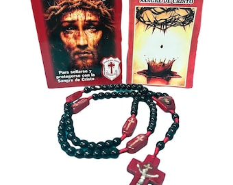 Set of 2 mini-books and rosary / Novena y Oraciones a la Preciosa Sangre de Cristo y El sello de la Preciosa Sangre con Rosario de madera