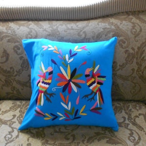 Pillow Cover Otomi Mexican Pattern.