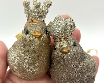 Sparrow Queen & King, Silver Grey Resin Bird with Crown, Hanging  Ornament, Great all year decor! ~1 SET of 2 different styles