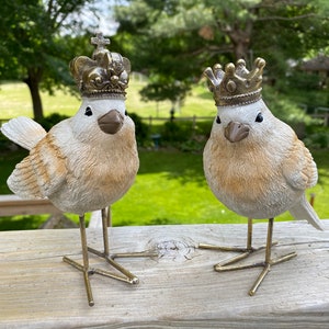 1 Resin Bird with Crown, Ivory with golden peach, Great all year decor! ~Your choice of ONE,  of 2 different styles, or buy one of each!
