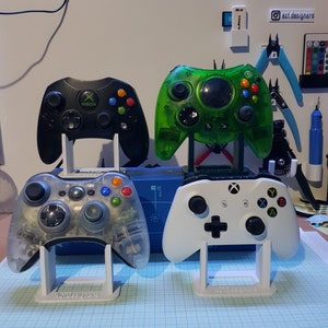 Xbox (Original, 360, One, Series S/X) Controller Display Stand