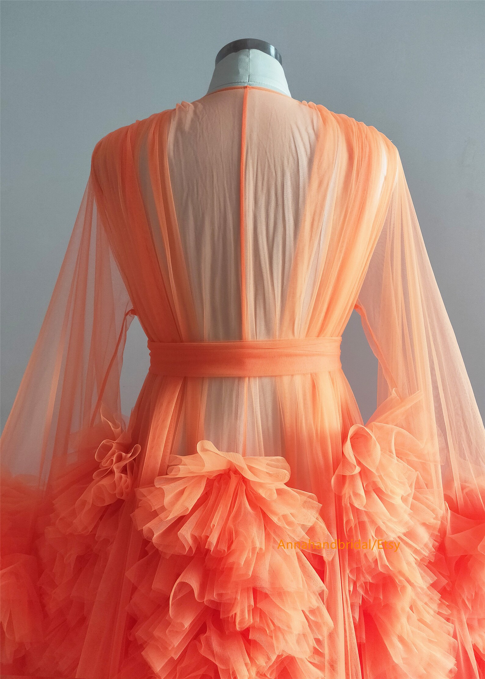 ruffle robe for maternity shoot