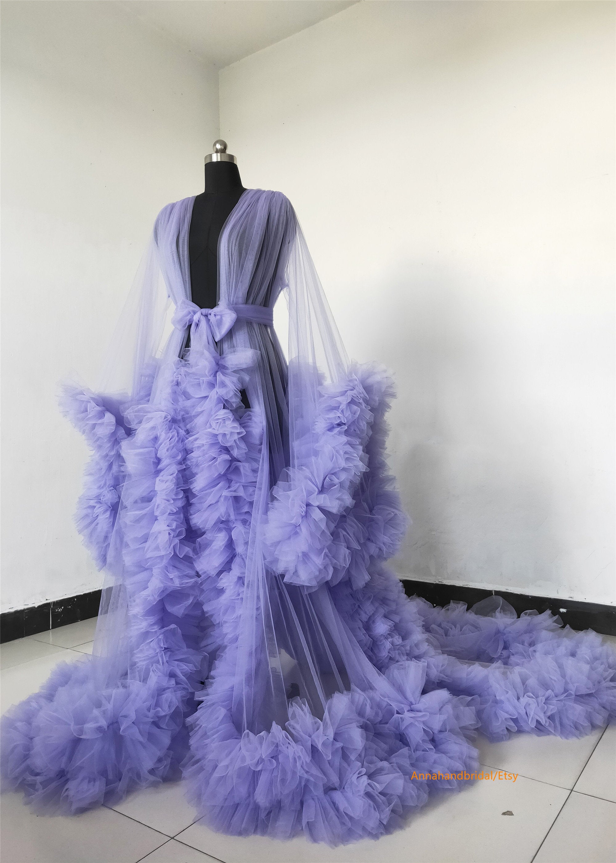 Queen Purple Robe Perspective Sheer Sleepwear with Fur - China Nightgown  and Sexy Nightgown price