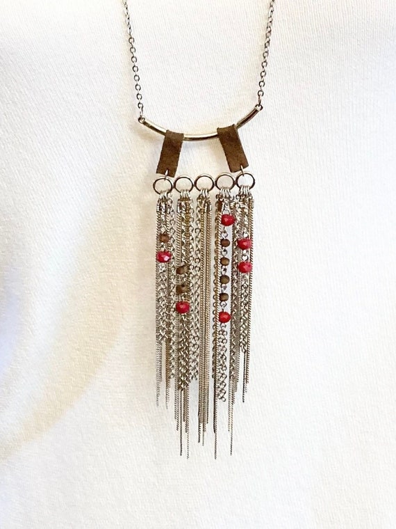 vintage white house black Gem