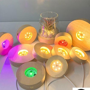 Base luminosa in legno massello di design rotondo di diverse dimensioni Base luminosa a LED per ornamento notturno Base in legno chiaro-Cavo USB da 1,5 m