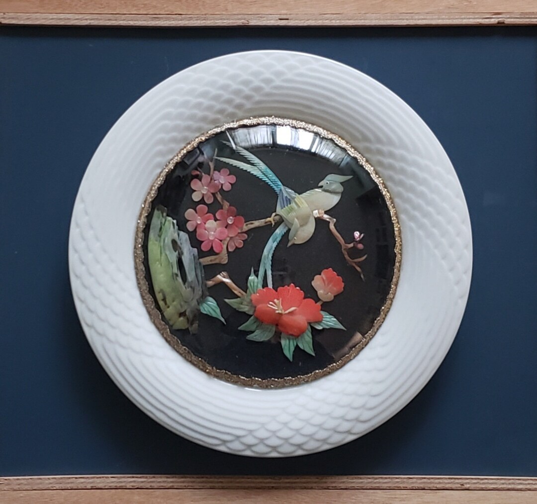 Incased Handmade Decorative Incased Shell Art Carving - Flowers and Birds ...