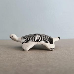 Grace Chico Acoma Pueblo New Mexico Geometric Design Turtle Pottery