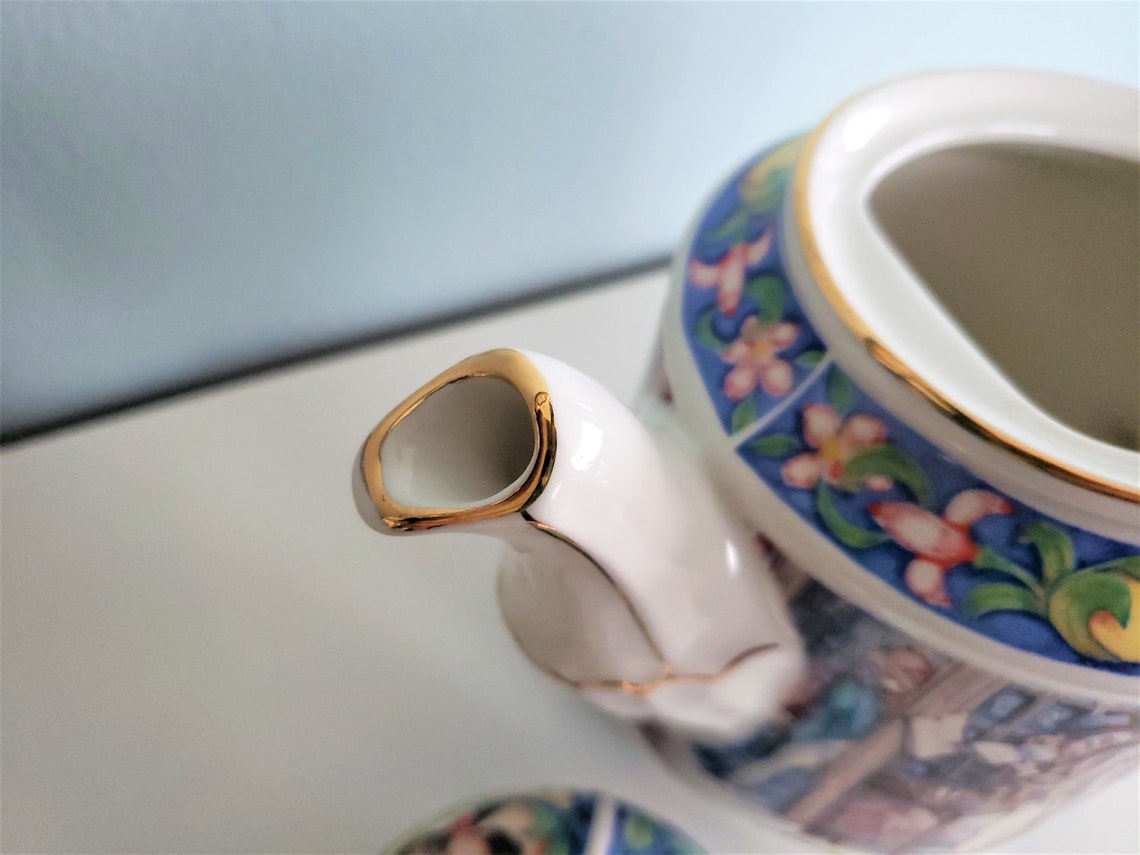 Sadler Teapot Oliver Twist Teapot Charles Dickens Tea Pot Etsy