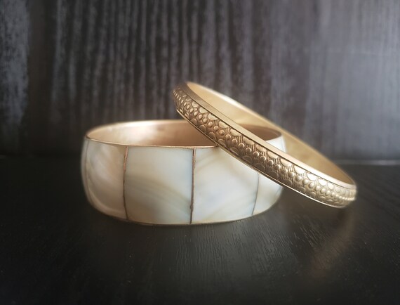 Wide Mother of Pearl Bangle and Thin Brass Bangle… - image 1