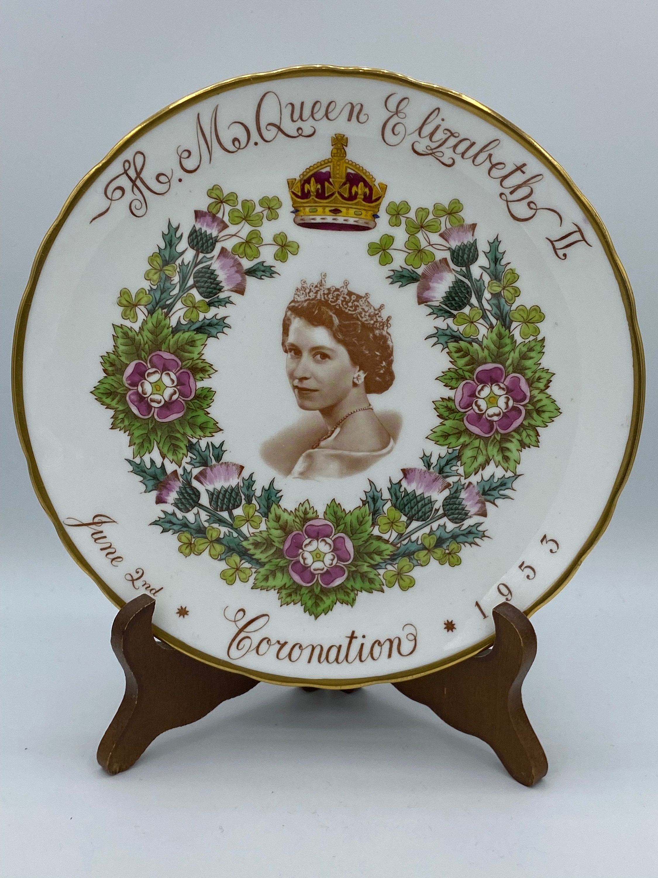 Queen Elizabeth II RePurposed Vintage Platter agrohort.ipb.ac.id