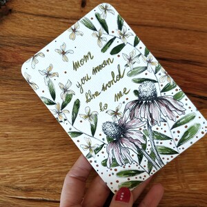 Tarjeta original pintada a mano con motivo floral, Declaración de amor a la madre, Postal del Día de la Madre