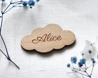 Custom placemark Wooden cloud for decoration. Marque-place Country wedding