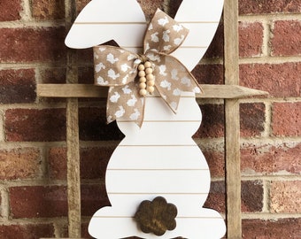 Easter Door Hanger, Shiplap Bunny Door Hanger, Front Door Decor, Farmhouse Bunny Decor, Outdoor Easter Decor, Happy Easter, Spring Wood Sign