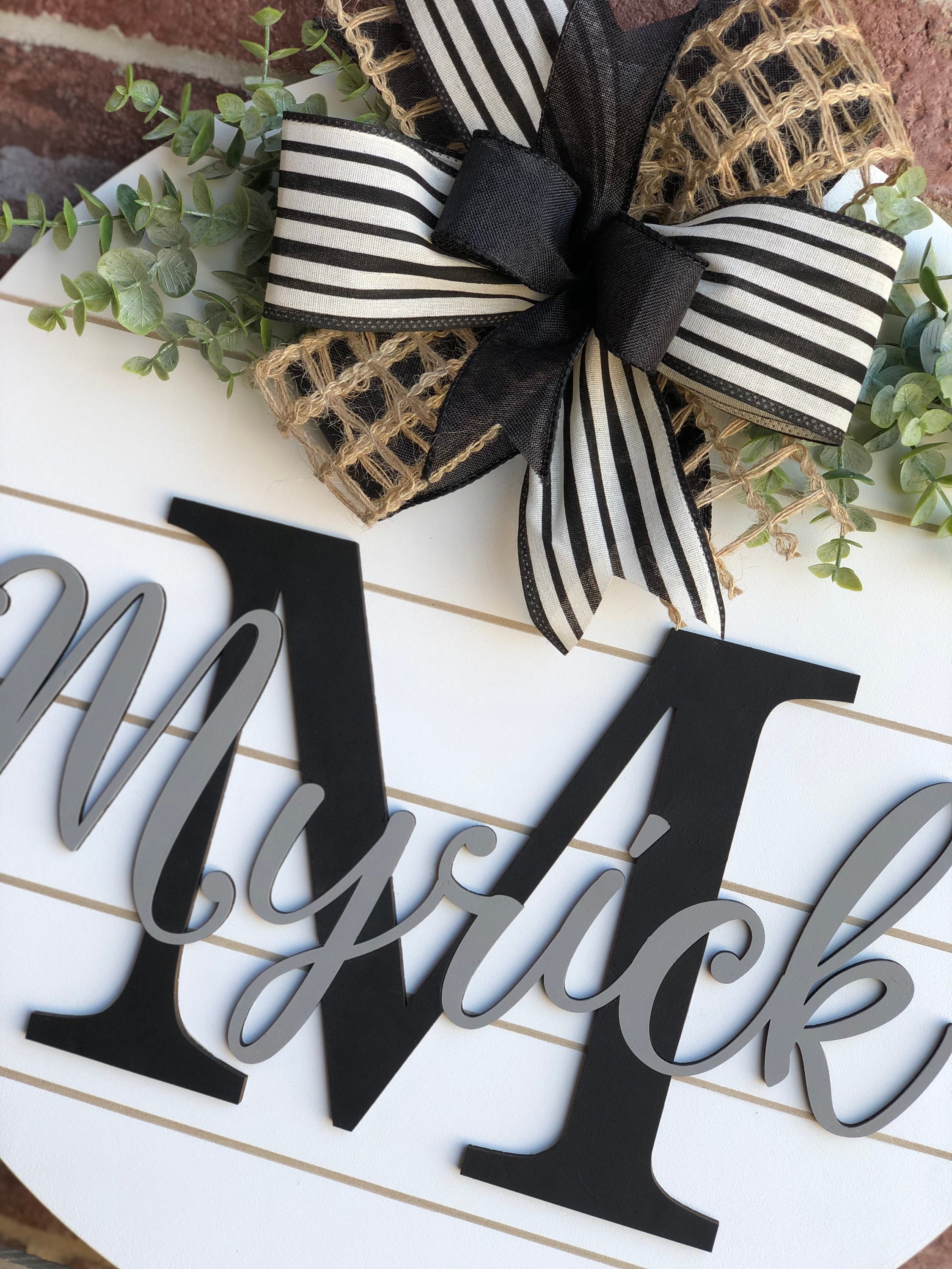 Front Door Decor, Personalized Door Hanger, Family Name Door Hanger, 3D Lettering, Family Name Sign, Porch Decor, Wood Round, Wedding Gift