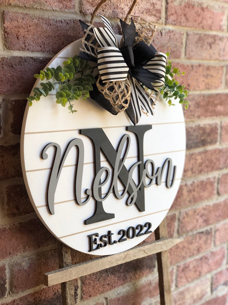 Front Door Decor, Personalized Door Hanger, Family Name Door Hanger, 3D Lettering, Family Name Sign, Porch Decor, Wood Round, Wedding Gift image 5