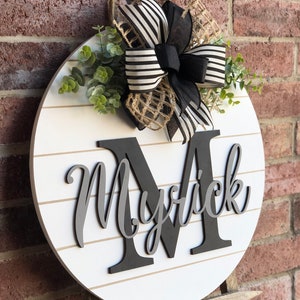 Front Door Decor, Personalized Door Hanger, Family Name Door Hanger, 3D Lettering, Family Name Sign, Porch Decor, Wood Round, Wedding Gift image 2