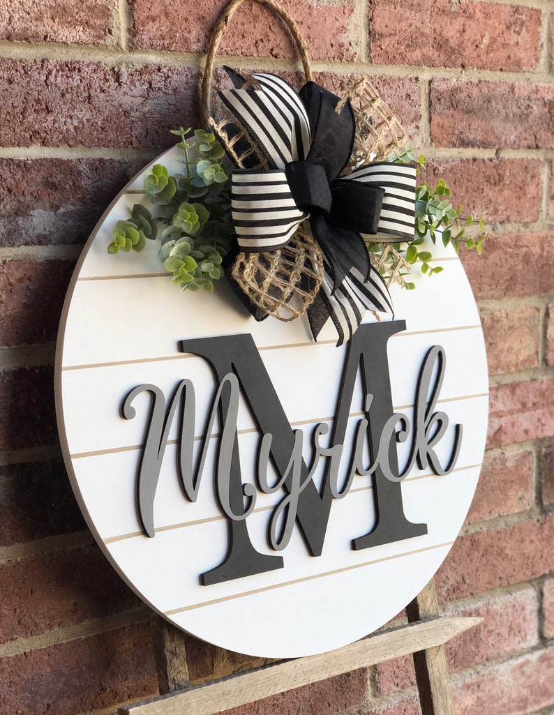 Front Door Decor, Personalized Door Hanger, Family Name Door Hanger, 3D Lettering, Family Name Sign, Porch Decor, Wood Round, Wedding Gift image 2