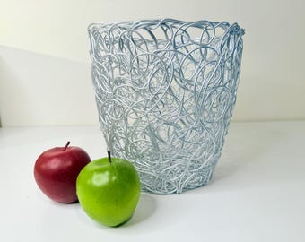 Centre de table Nuvem en aluminium anodisé, Alessi