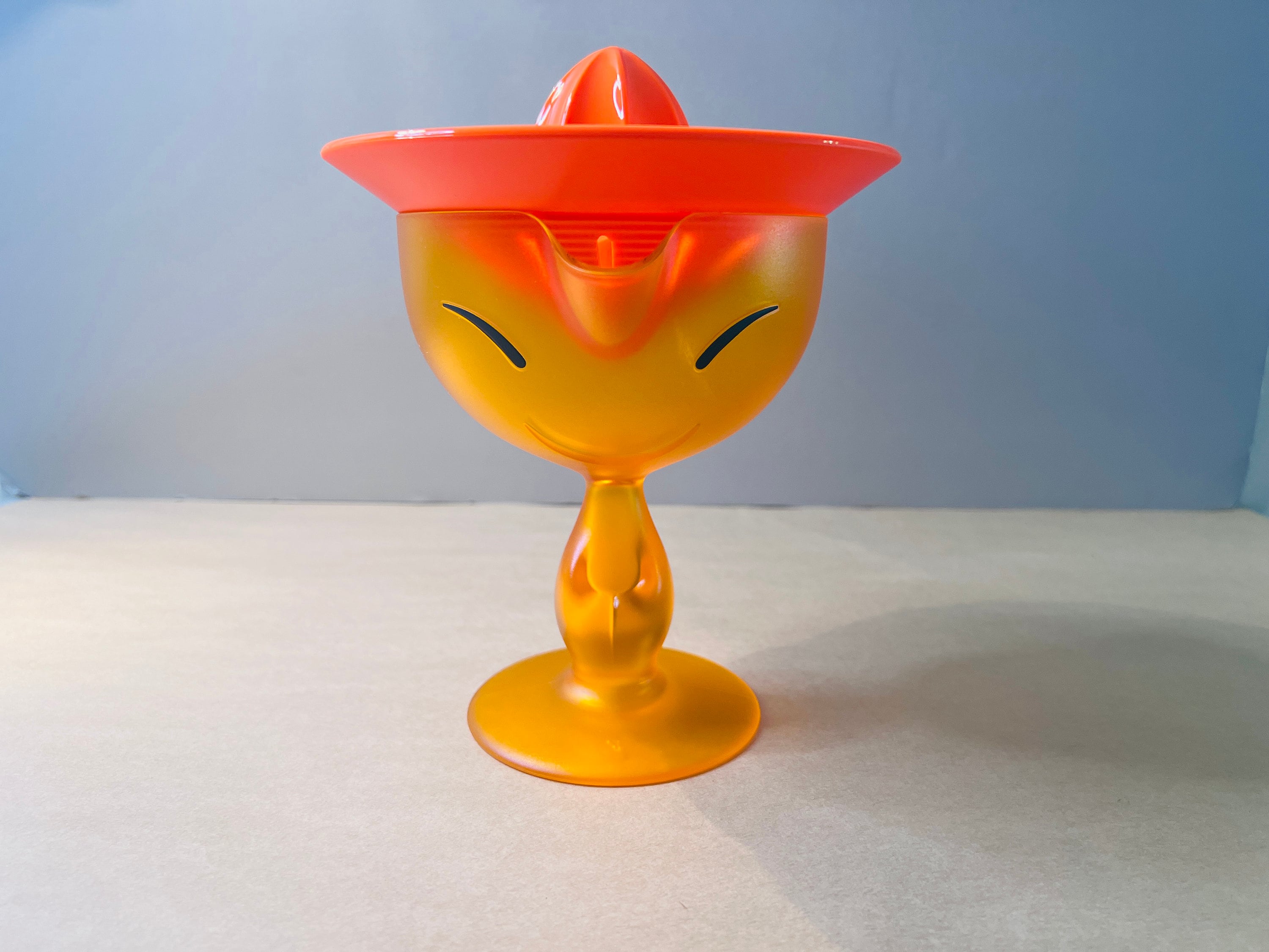 【ALESSI】アレッシィ コットンディスペンサー「Up-pill」オレンジ ALESSI】アレッシィ コットンディスペンサー「Up-pill」オレンジ