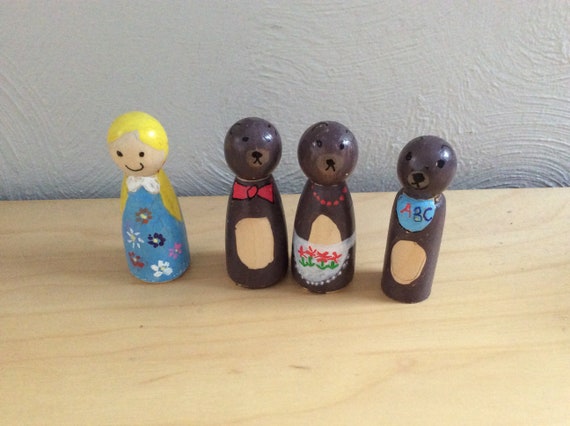 goldilocks and the three bears dolls