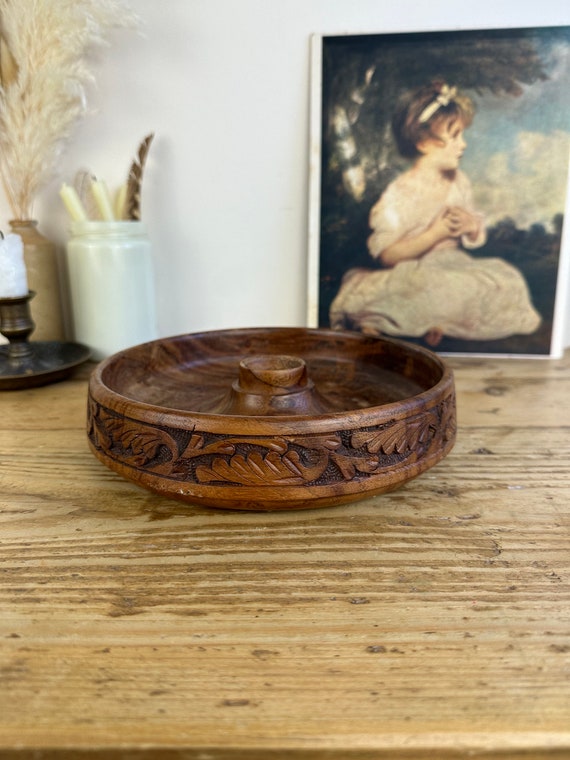 Wooden Nut Bowl - Vintage Wooden Home Decor - Boho Carved Wood  display picture 1