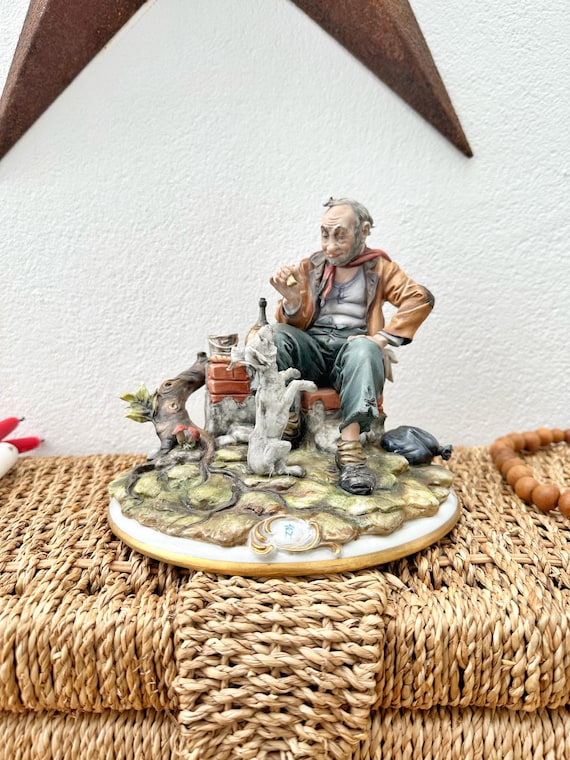 Vintage Capodimonte Figurine of an Old Man Feeding Dog, Tyche