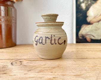 Studio Pottery Lidded Garlic Pot - Retro Country Kitchen Condiment - Garlic Storage Jar