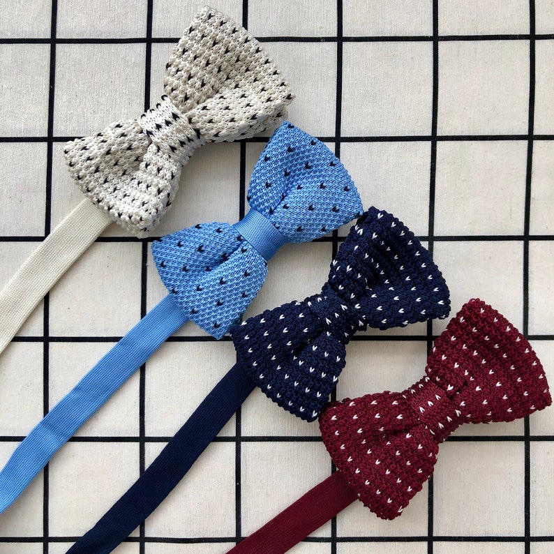 Knitted bow tie in different colours