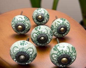 Bouton de meuble en céramique floral vert : poignée de tiroir peinte à la main de style vintage