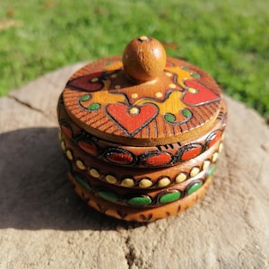 Wooden salt pan, Handmade salt box, Wood bowl with lid, Wooden saltern, Vintage wooden box, Spices box, Storage box, Salt holder, Wooden box