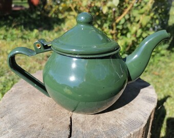 Small enamel teapot, Enamelled tea pot, Vintage coffee pot, Tourist teapot, Enamelled pitcher, Rustic kitchen, Tea kettle, Tea enamel kettle