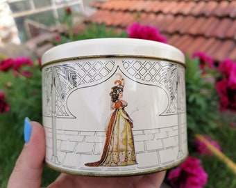 Metal tea box, Vintage spice box, Tin box with lid, Тreasure box, Gift for her, Vintage box, Tea storage, Spice storage box, Vintage kitchen