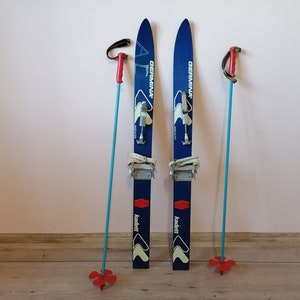 GDR スキー、ビンテージ スキー、プラスチック スキー、キッズ スキー、スキー GERMINA 1970 年代、ギフト アイデア、スポーツ アクセサリー、キッズ ウィンター スキー、スノー スポーツ アクセサリー