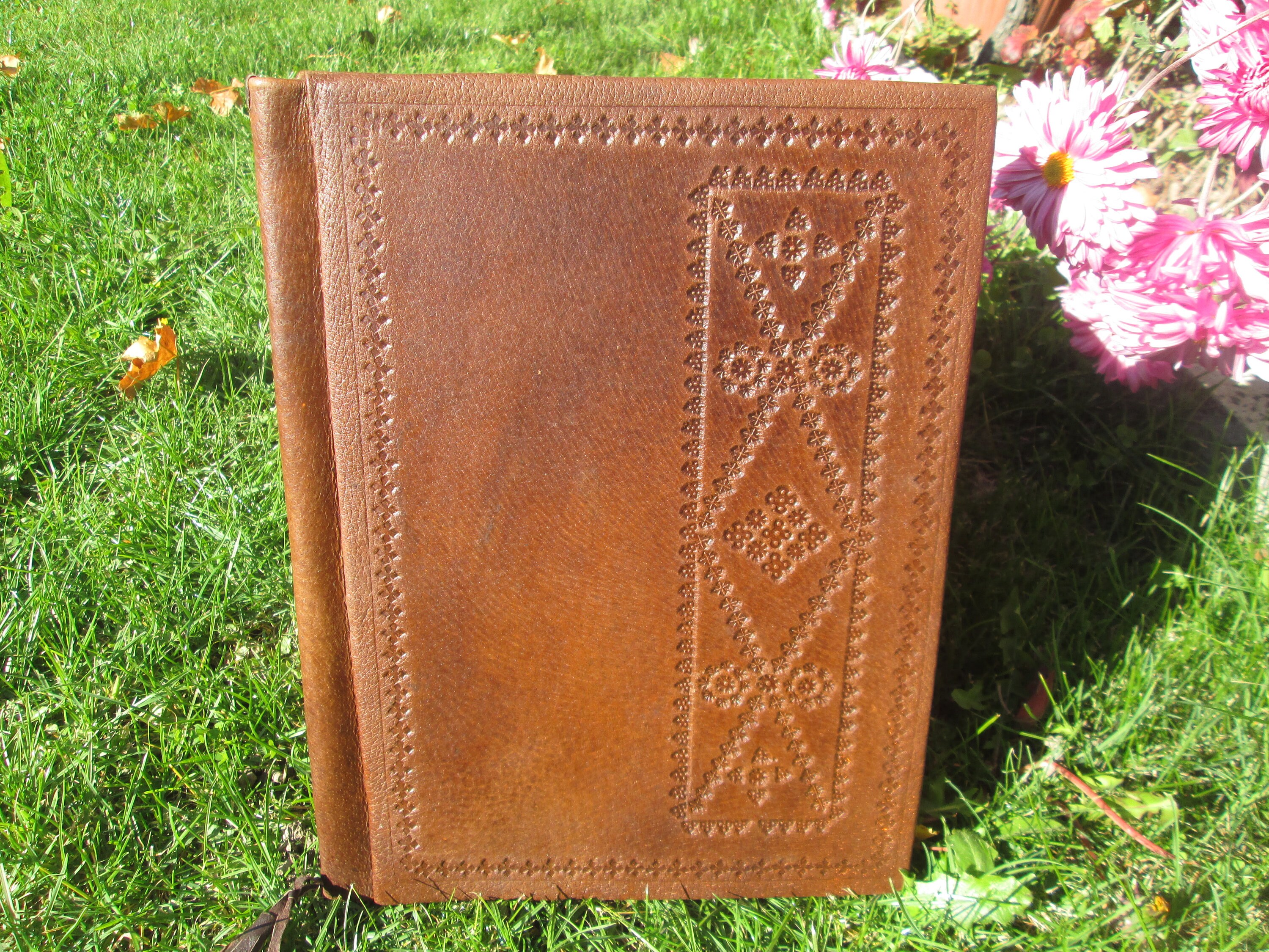 Genuine Leather Folder Embossed Leather Folder Vintage Etsy