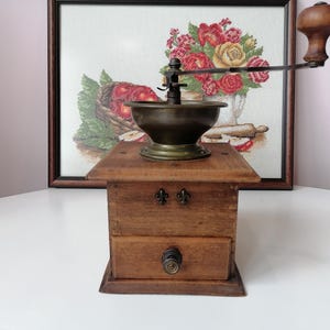 Wooden coffee mill, Vintage coffee grinder, Coffee mill, Antique grinder, Wooden grinder, Manual grinder, Vintage kitchen, Rustic home decor