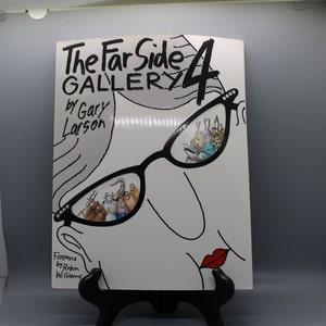 Vintage Far Side Gallery 4 Book By Gary Larson 1993 Far Works Inc. Foreword By Robin Williams, Andrews & McMeel Universal Press Kansas City
