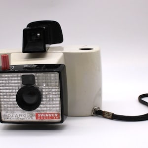 Vintage Polaroid Swinger Model 20 Instant Film Land Camera Made in USA 1960s, Not Tested, In Great Cosmetic Condition Free Priority Shipping