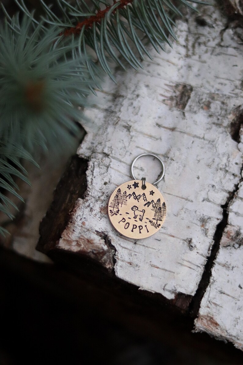 Personalized Hand Stamped Adventure Puppy Print Metal Cat Dog Pet Collar ID Name Tag With Phone Number On The Back