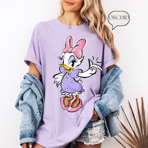 Comfort Color® Retro Daisy Duck Shirt, Daisy Duck Trip-Shirt, Daisy Shirt, Disney-Mädchen-Trip-Shirt, Disney Urlaub Shirt