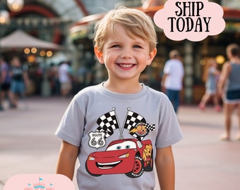 Camisa retro Lightning, camisa de autos vintage, camisa de cumpleaños temática de autos, camisa de grúa, camisa para niños, camisas a juego, camisas de parque, camiseta de grupo