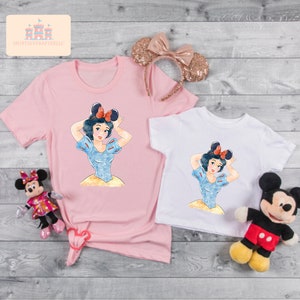 women's Snow white shirt, women's snow white tank top, Disney princess top, princess snow white minnie ears shirt