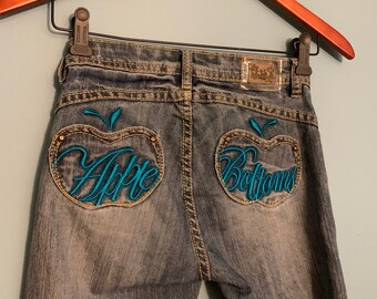 apple bottom jeans price