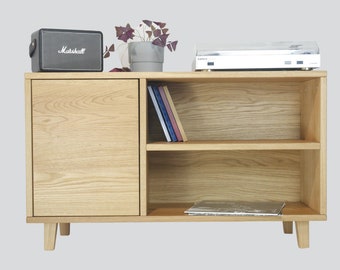 Oak Minimalist RTV Cabinet - Versatile TV Stand & Storage, Scandinavian Inspired, Solid Oak