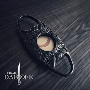 The Cobra Cigar Cutter in Matte Black