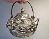 Antique Teapot with The Eight Daoist Immortals, Chinese teapot, Antique bronze teapot, Old Chinese teapots, antique gilt pots, flagon gilt